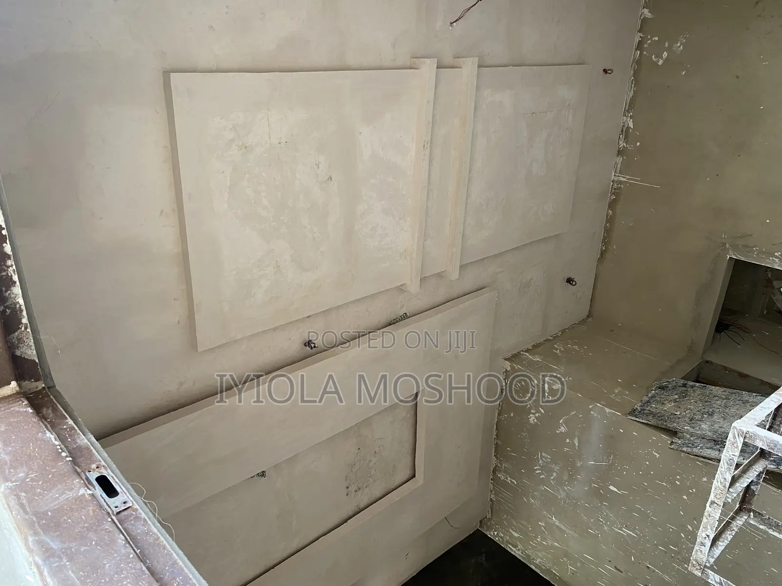 Building Contractor