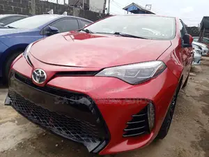 Toyota Corolla 2017 Red