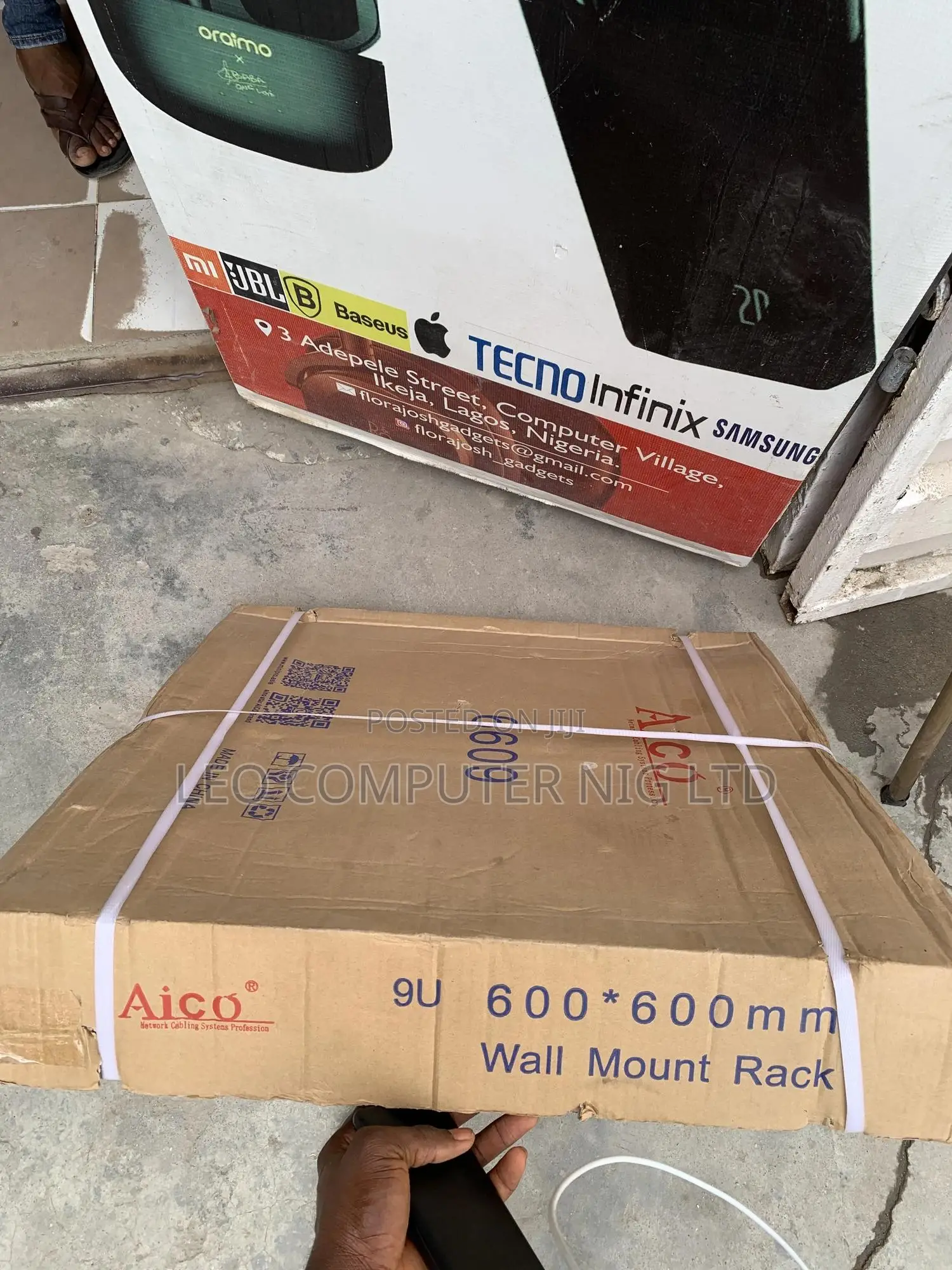 Aico 9U Rack 600X600