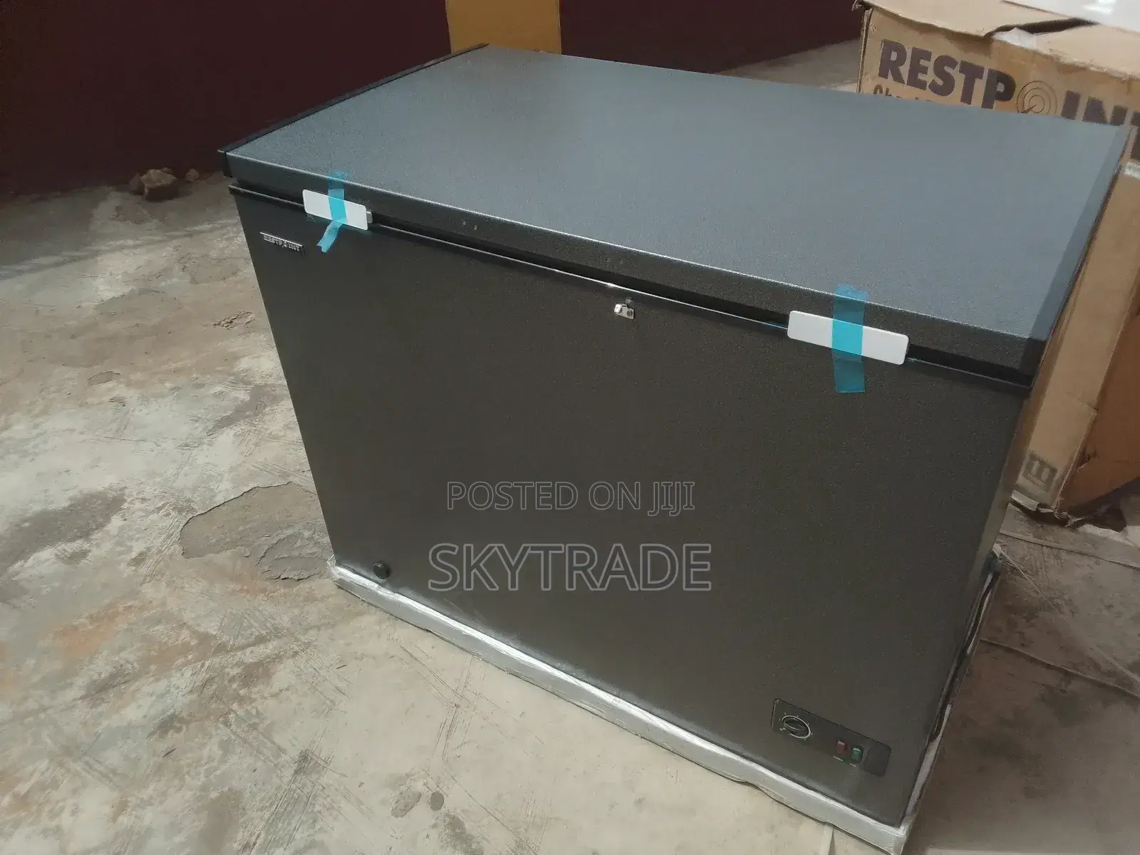 Efficient Rest Point Single Door Deep Freezer ( Rp- 360)