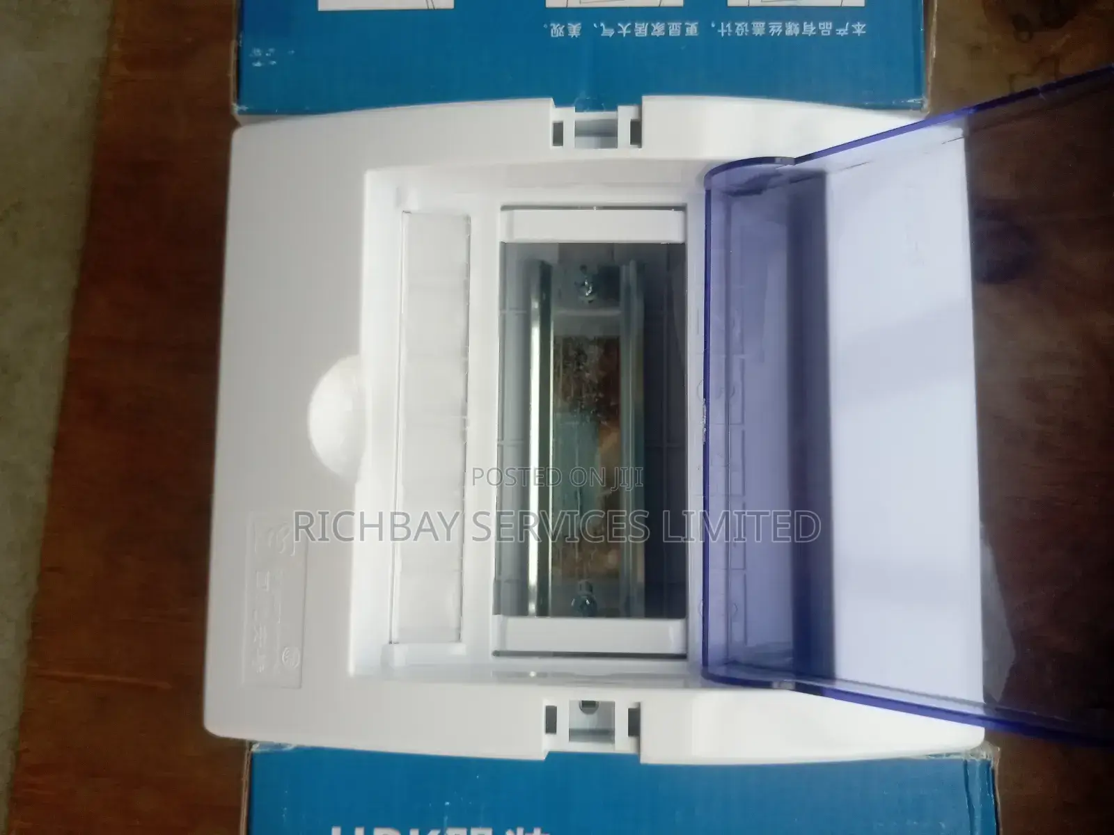 6 Way Breaker Box