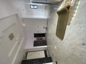 4bdrm Duplex in Osapa London for rent