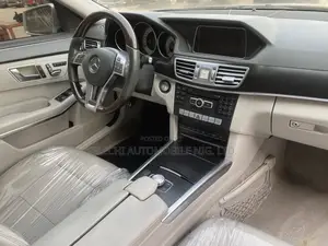 Mercedes-Benz E350 Base 4Matic Sedan AWD (3.5L 6cyl 7A) 2015 Silver