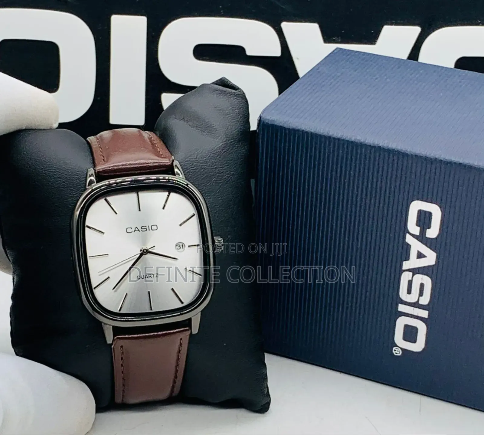 CASIO Leather Wristwatch