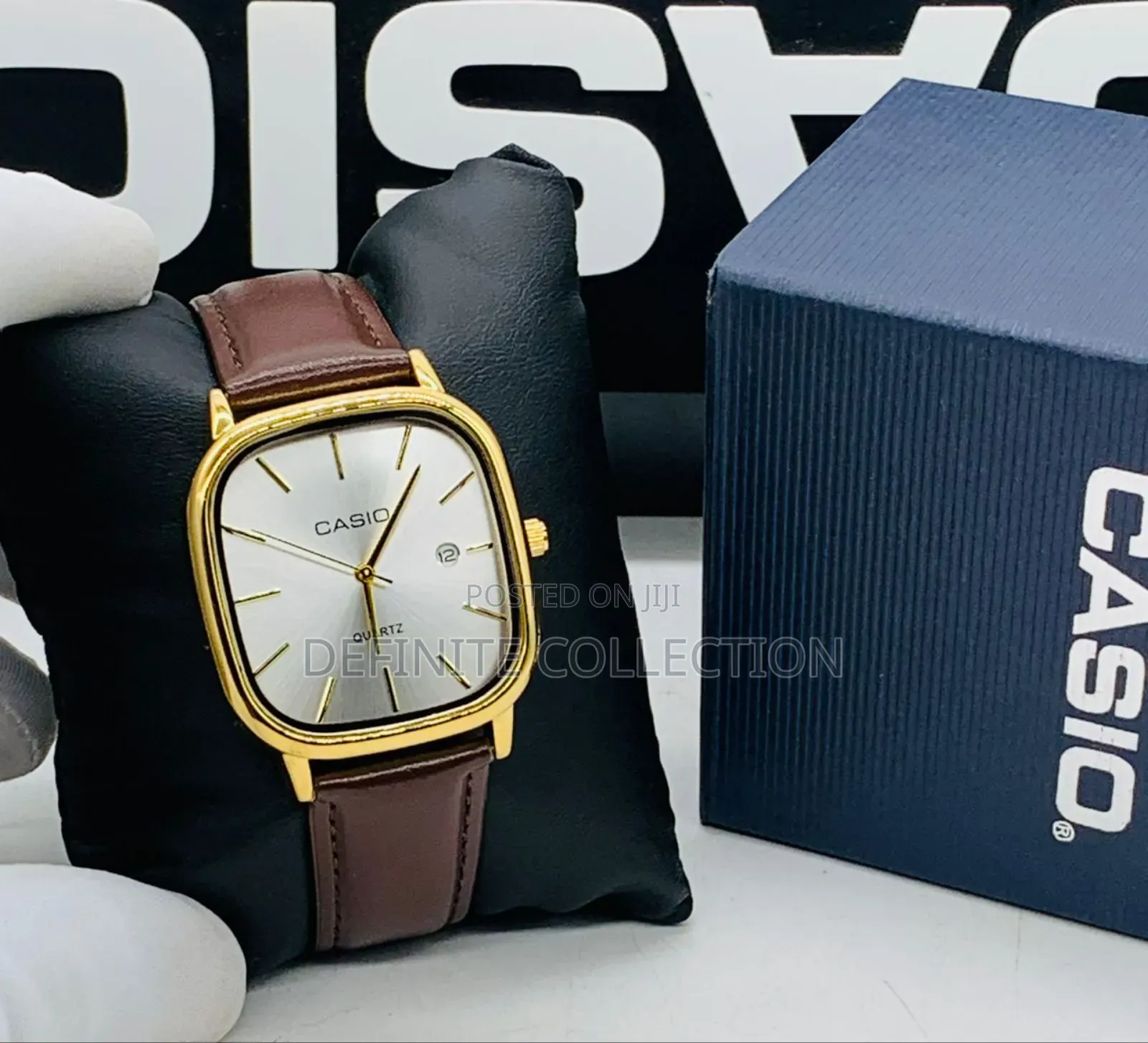 CASIO Leather Wristwatch