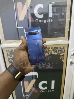Samsung Galaxy S10 Plus 128 GB Blue