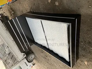 Quality Simple Design Bed Frame ( 4 Half by 6ft )