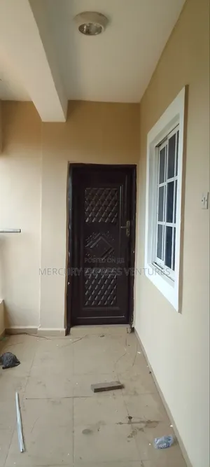 3bdrm Block of Flats in Owerri for rent