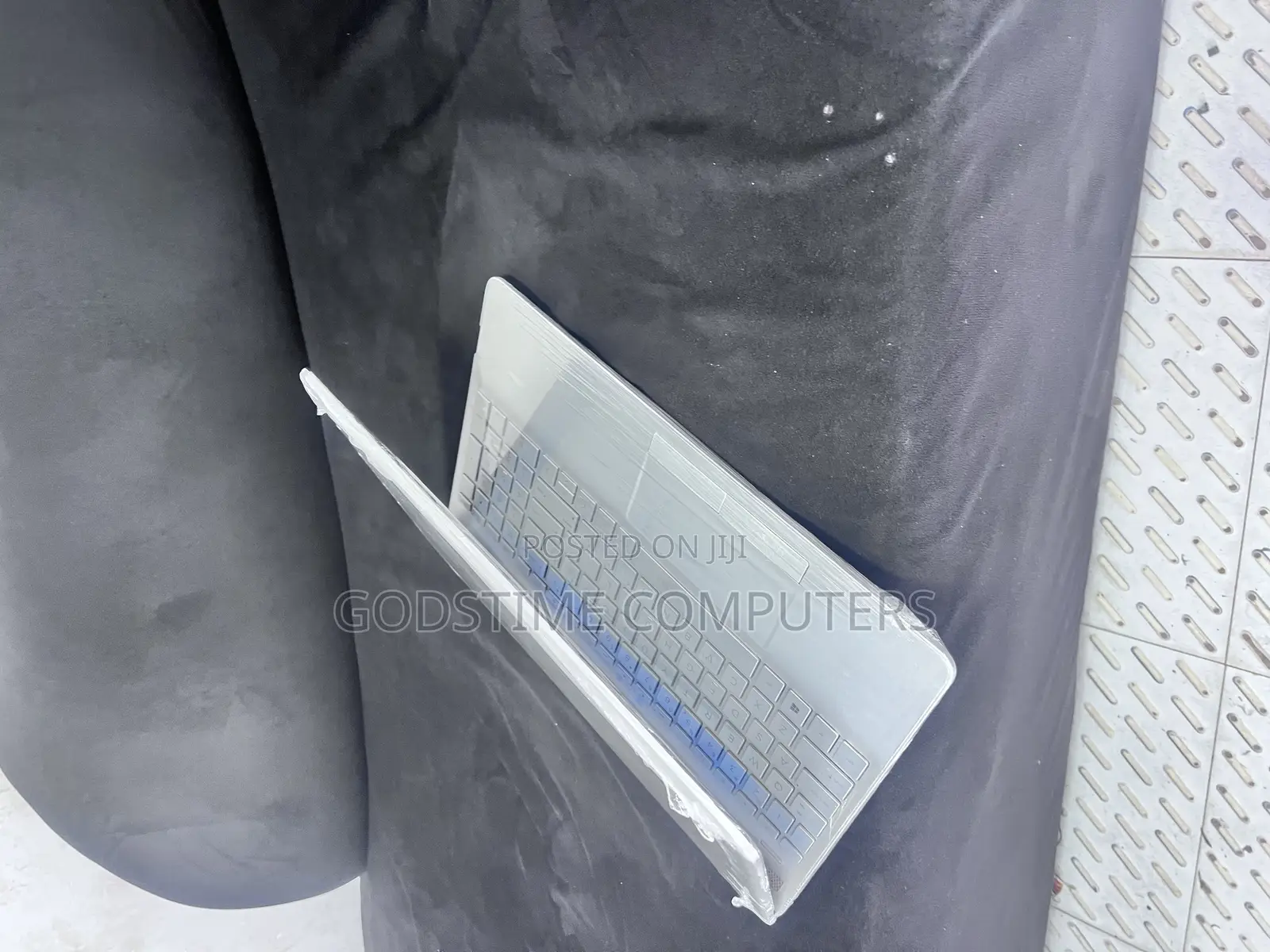 Laptop HP 15 4GB Intel Core 2 Quad HDD+SSD 1T