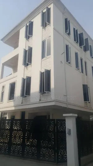 4bdrm House in Banana Island for sale