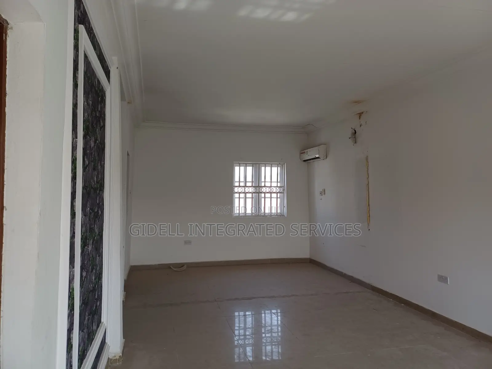 Serviced 250SQM Office Space With 8 Ensuite Offices