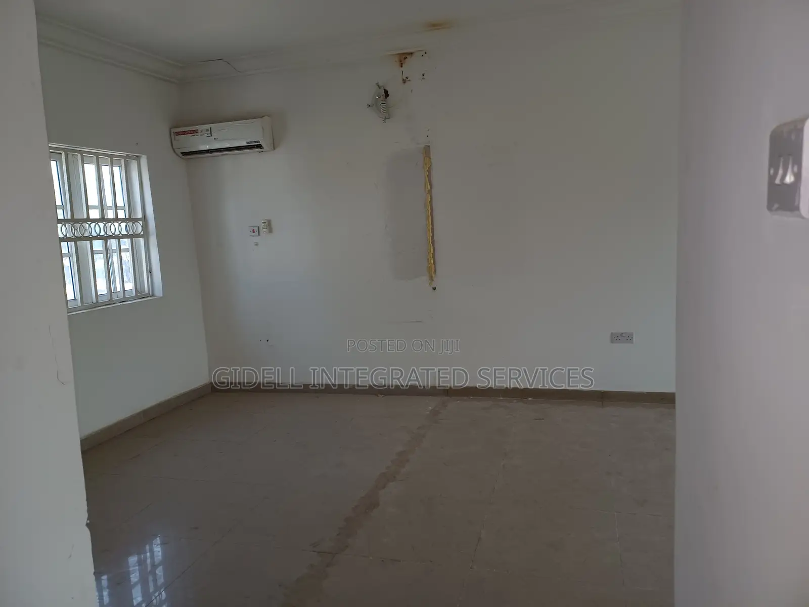 Serviced 250SQM Office Space With 8 Ensuite Offices