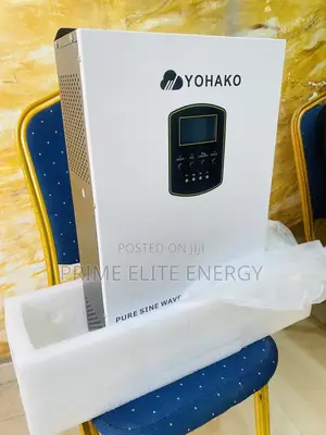 Yohako 2.5kva Solar Inverter.