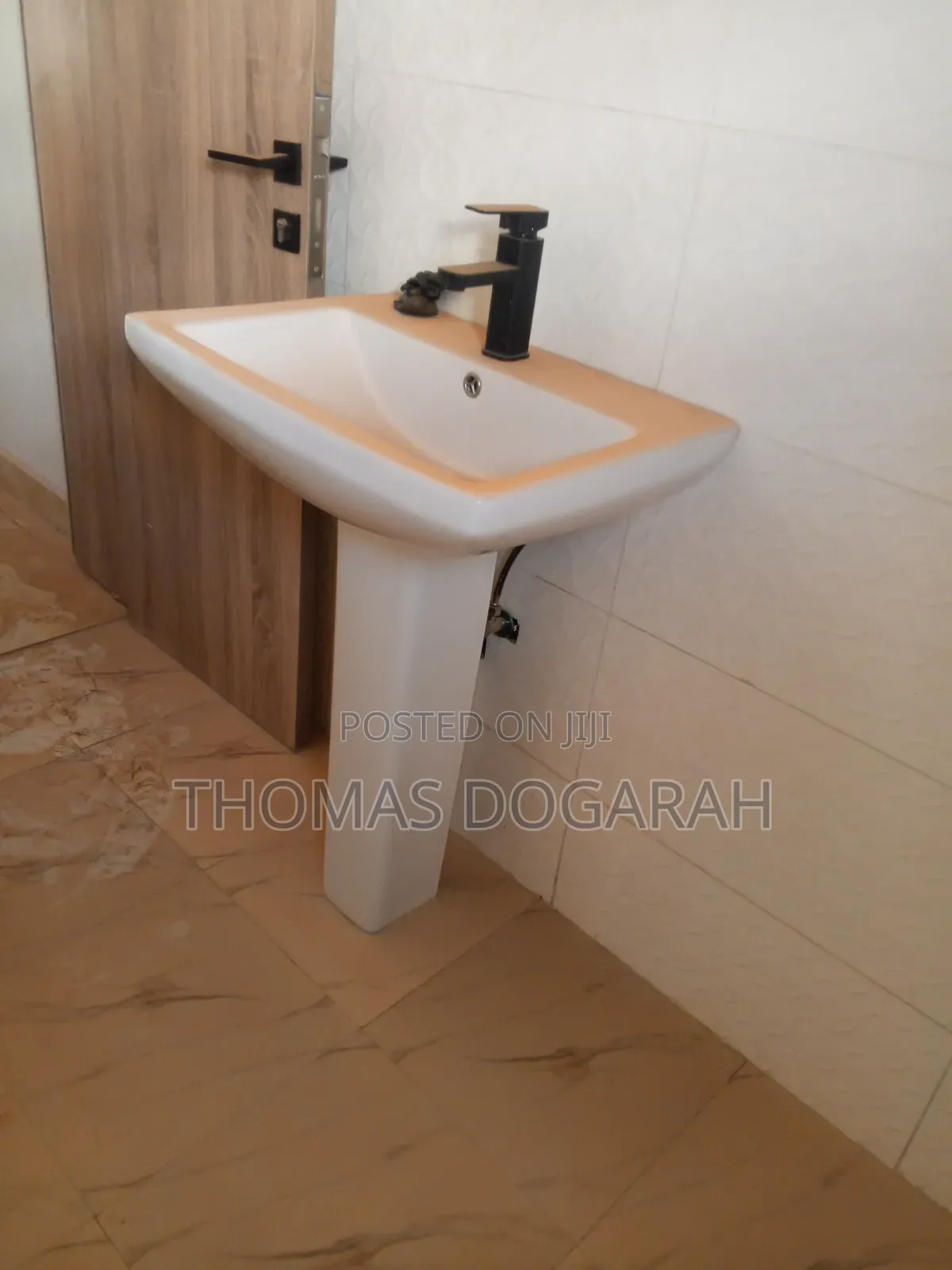4bdrm Duplex in Apo Mechanic for rent