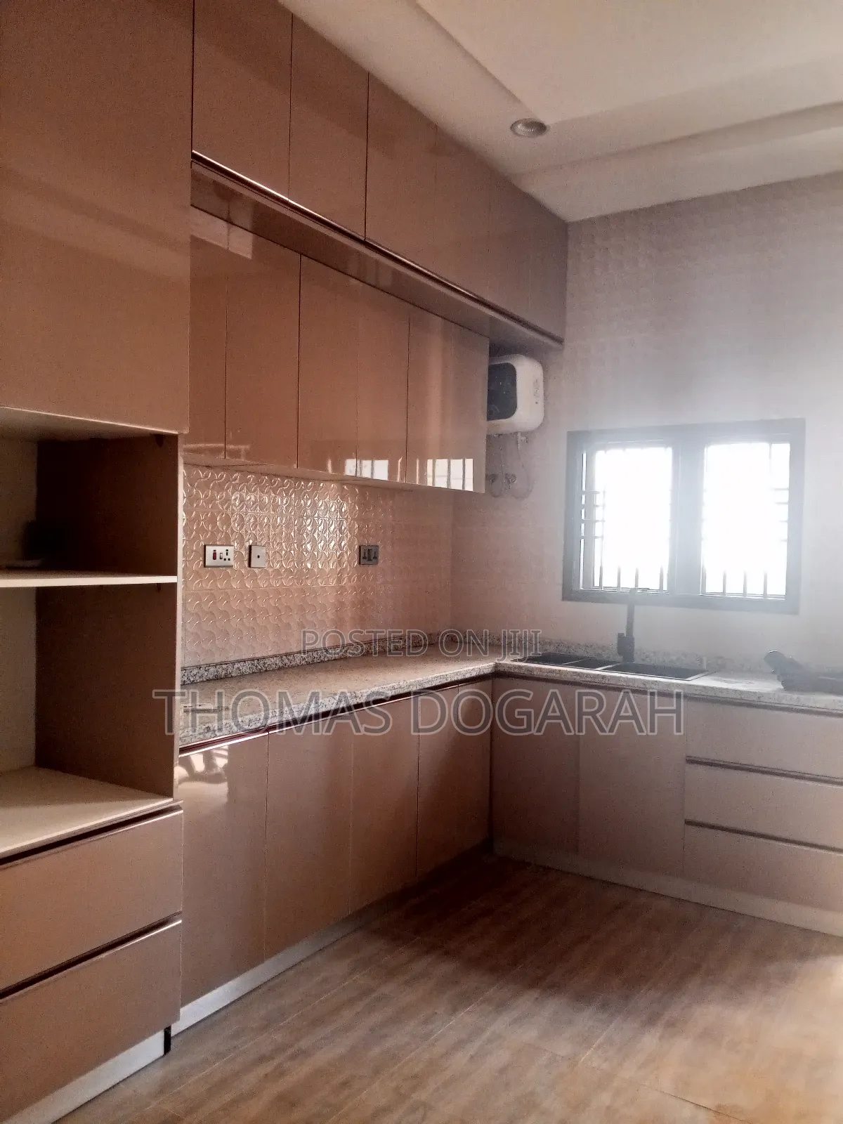 4bdrm Duplex in Apo Mechanic for rent