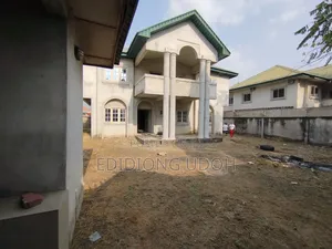 Photo - 5bdrm Duplex in Ewet Housing Estate, for rent