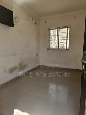 Photo - 1bdrm Bedsitter in Gwarinpa Estate for rent