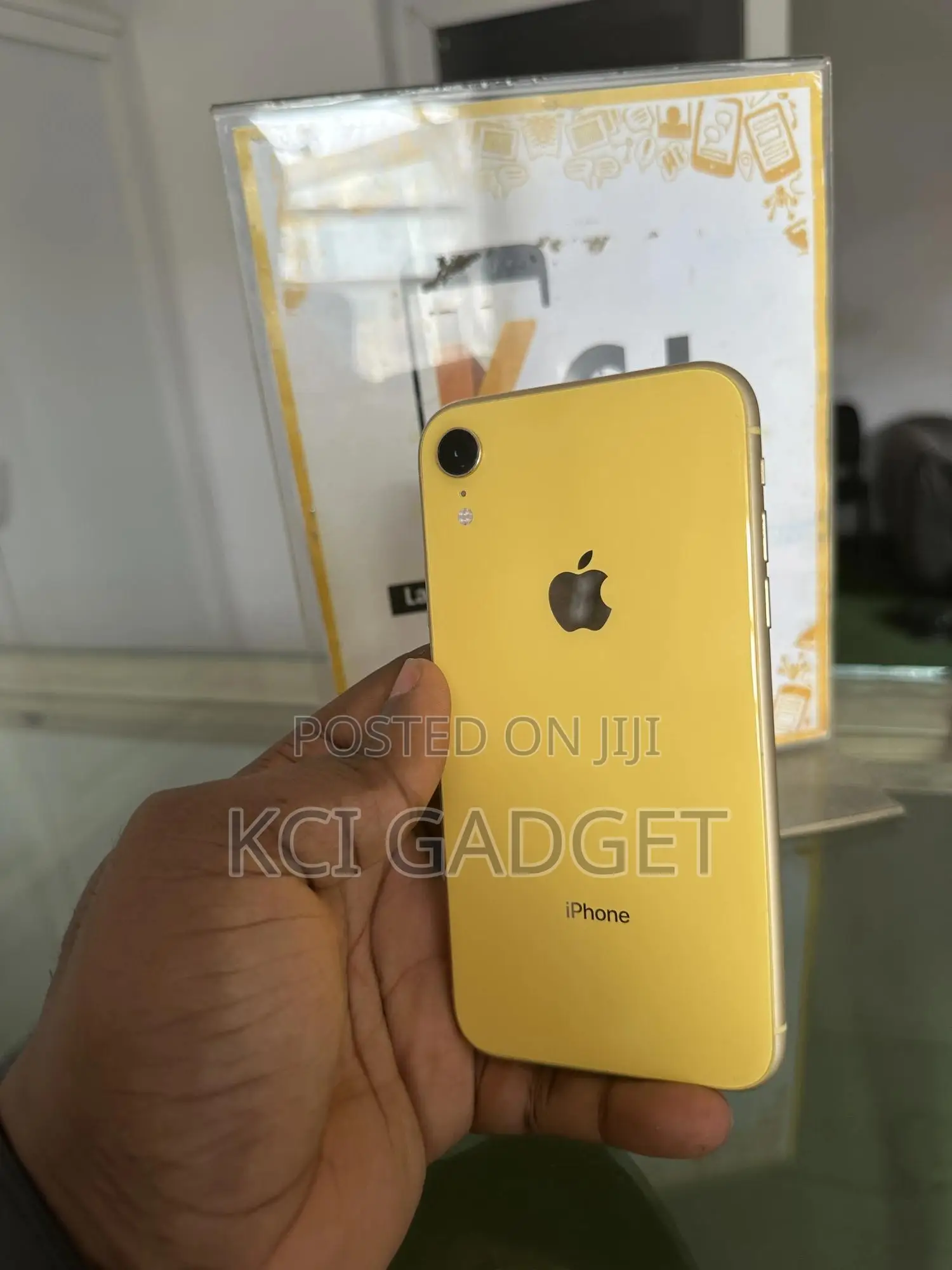 Apple iPhone XR 128 GB Yellow