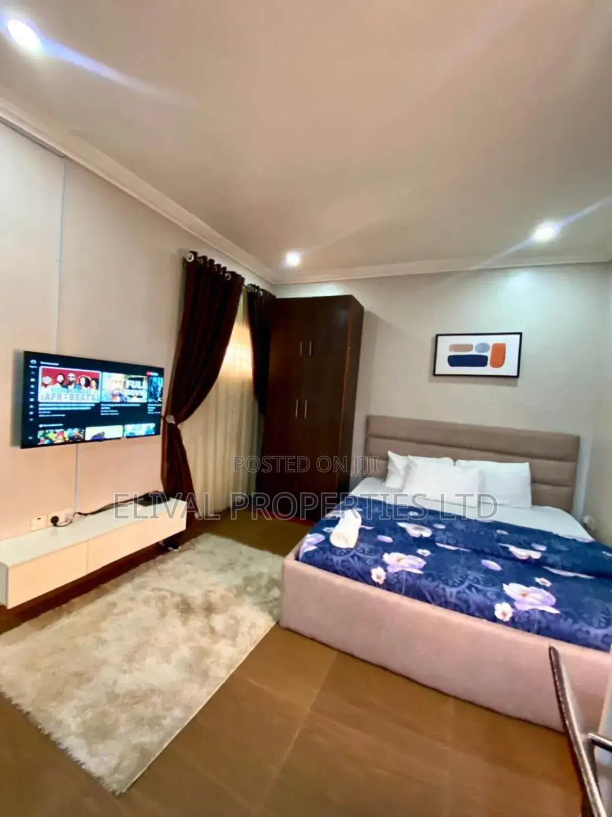 Big Single Room With Kitchen