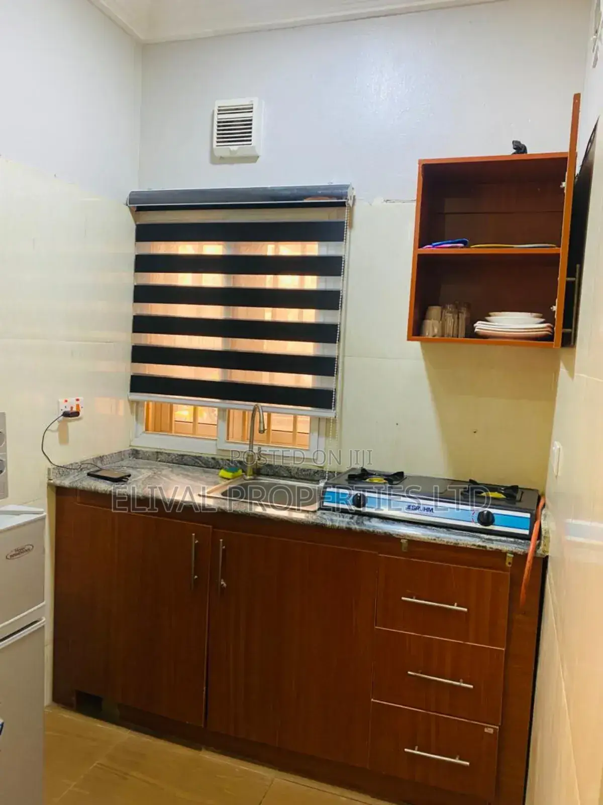 Big Single Room With Kitchen
