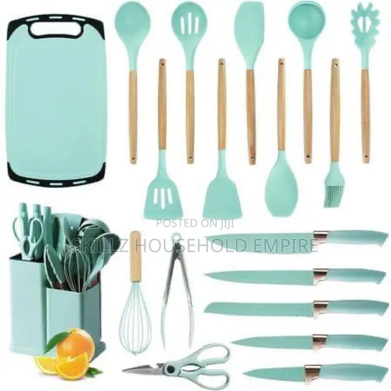 Silicone Spoon Set With Chopping Board