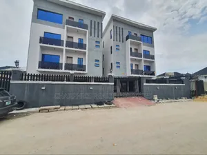 3bdrm Apartment in Ikate for sale