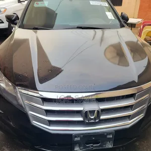 Photo - Honda Accord Crosstour 2010 Black