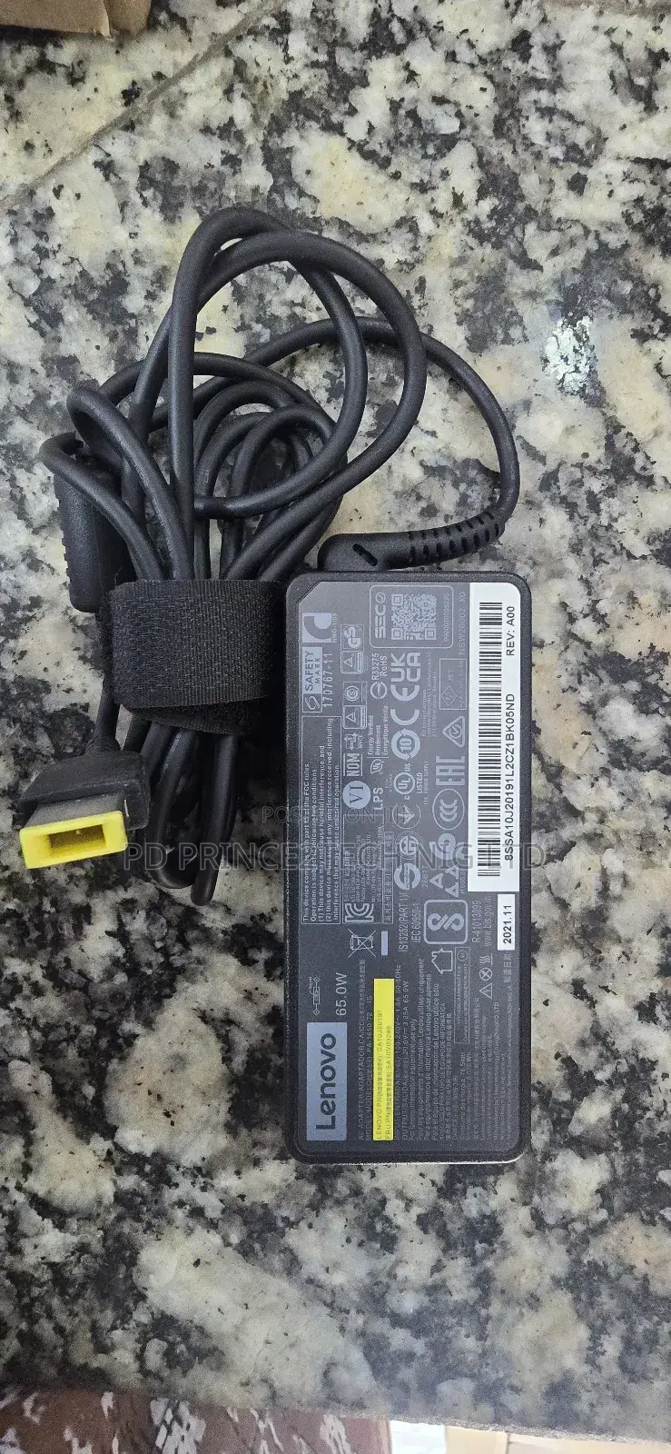 Lenovo Oem Sa10j20191 65w Ac Adapter for Desktop