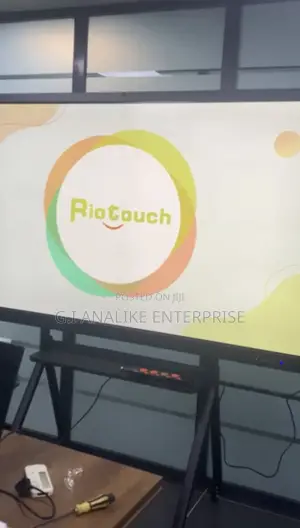 86"Riotouch UHD Creative Touch Panel Interactive Led.