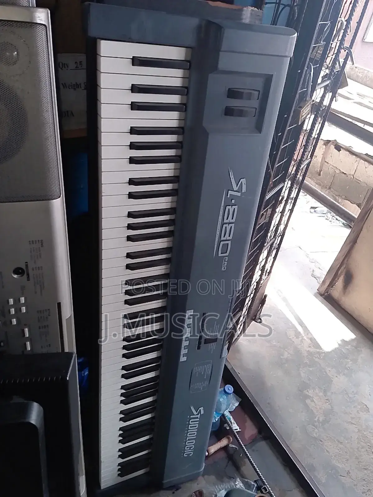 Standard Big Studio Keyboard