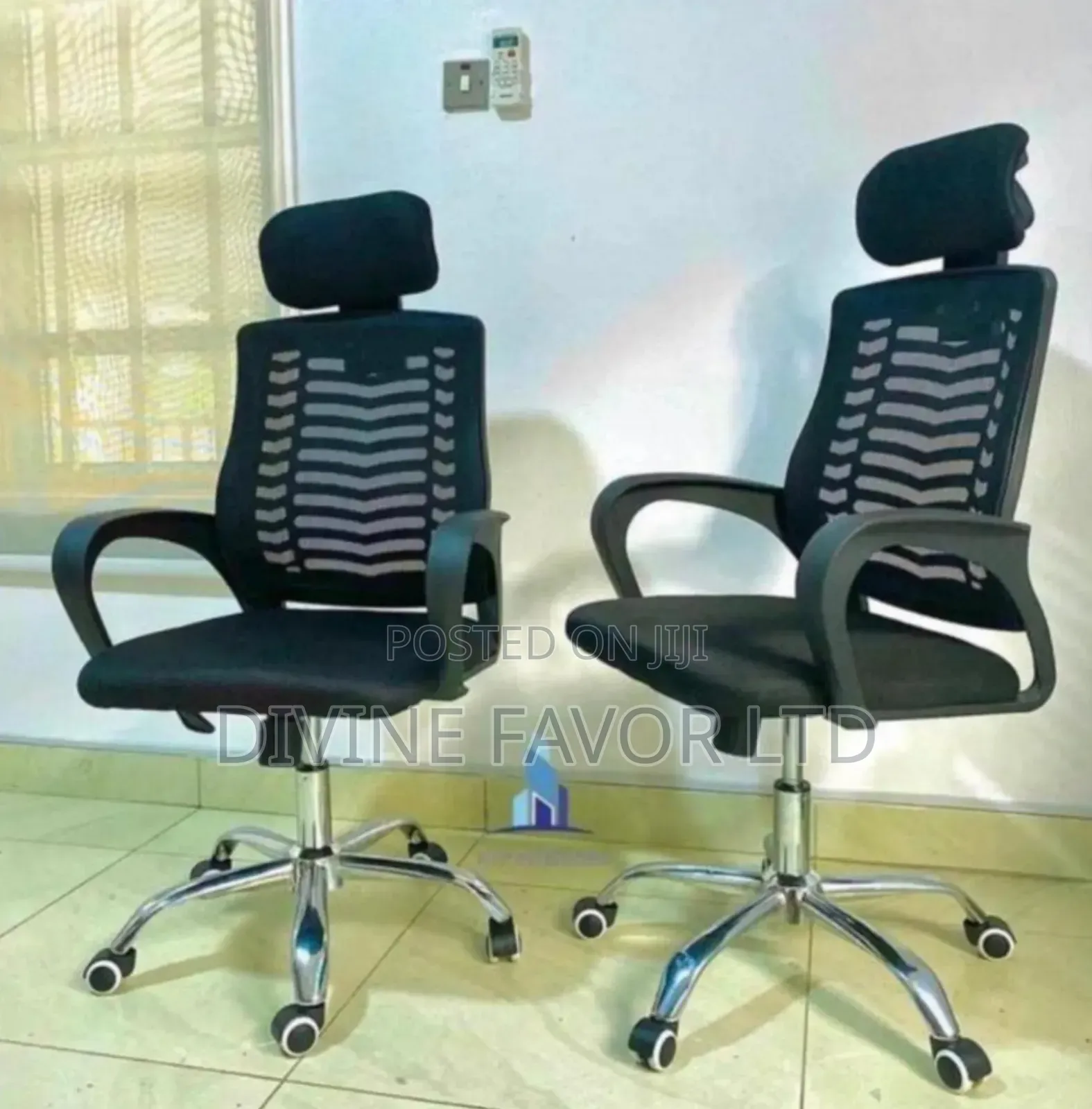 Adjustable Office Chair Swivel.