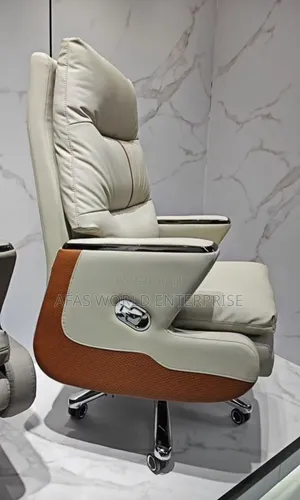Beautiful Boss Chair for the Big Boss
