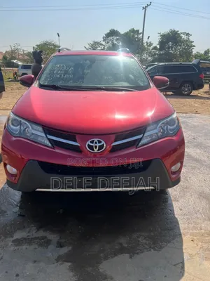 Toyota RAV4 Limited 4dr SUV AWD (2.5L 4cyl 6A) 2014 Red