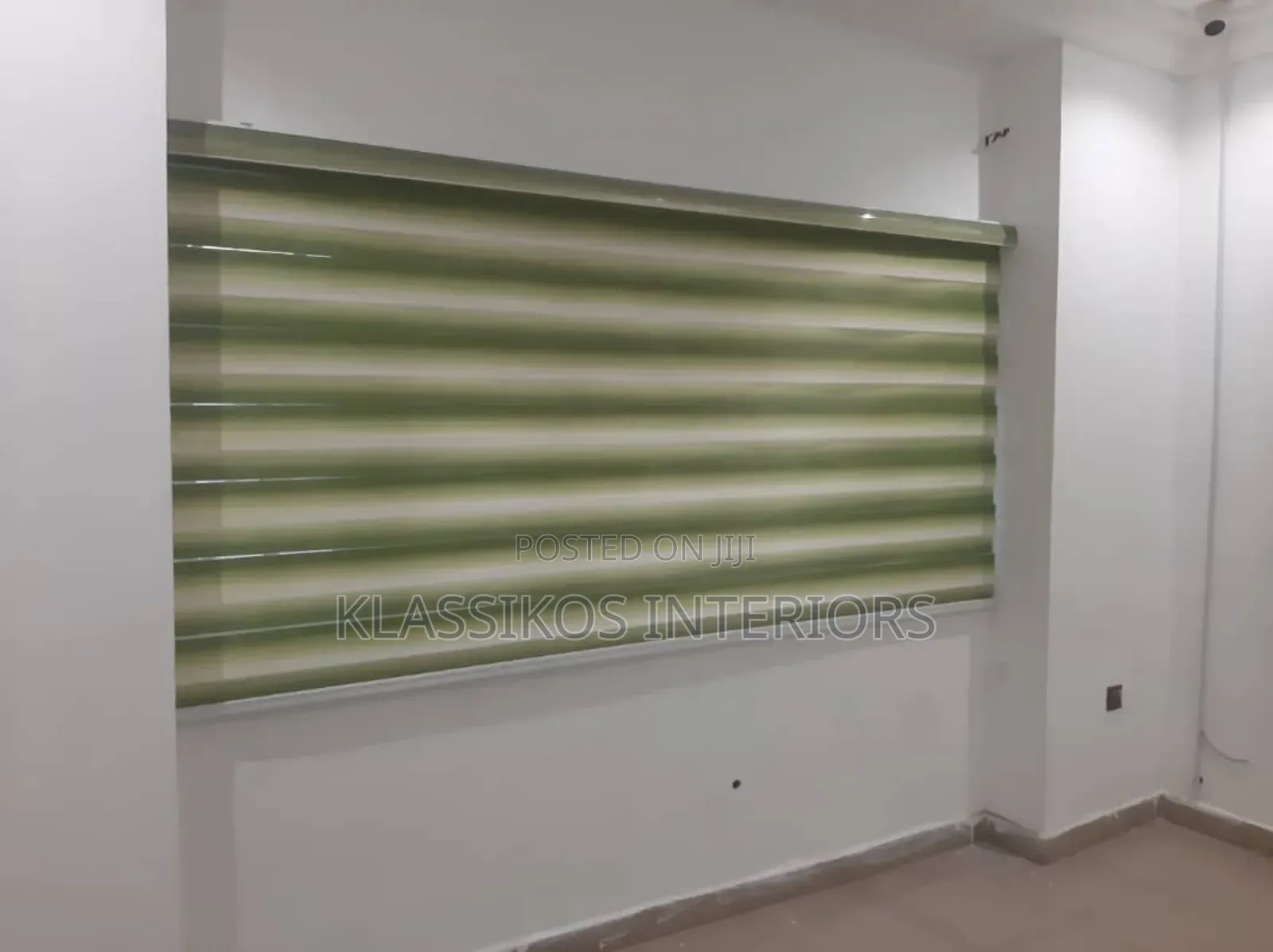 Classic Window Blinds for Office/Homes(W456)