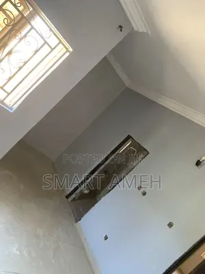 2bdrm Block of Flats in Dera Estate, Dawaki for rent