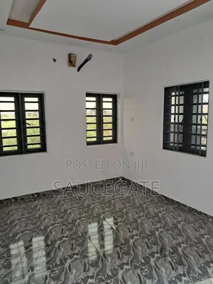 2bdrm Apartment in Diamond  Estate  for rent