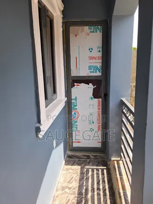 2bdrm Apartment in Diamond  Estate  for rent