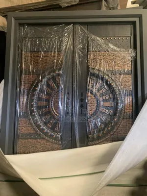 Photo - Moon Design Cast. High Quality Very Strange. 6 Ft