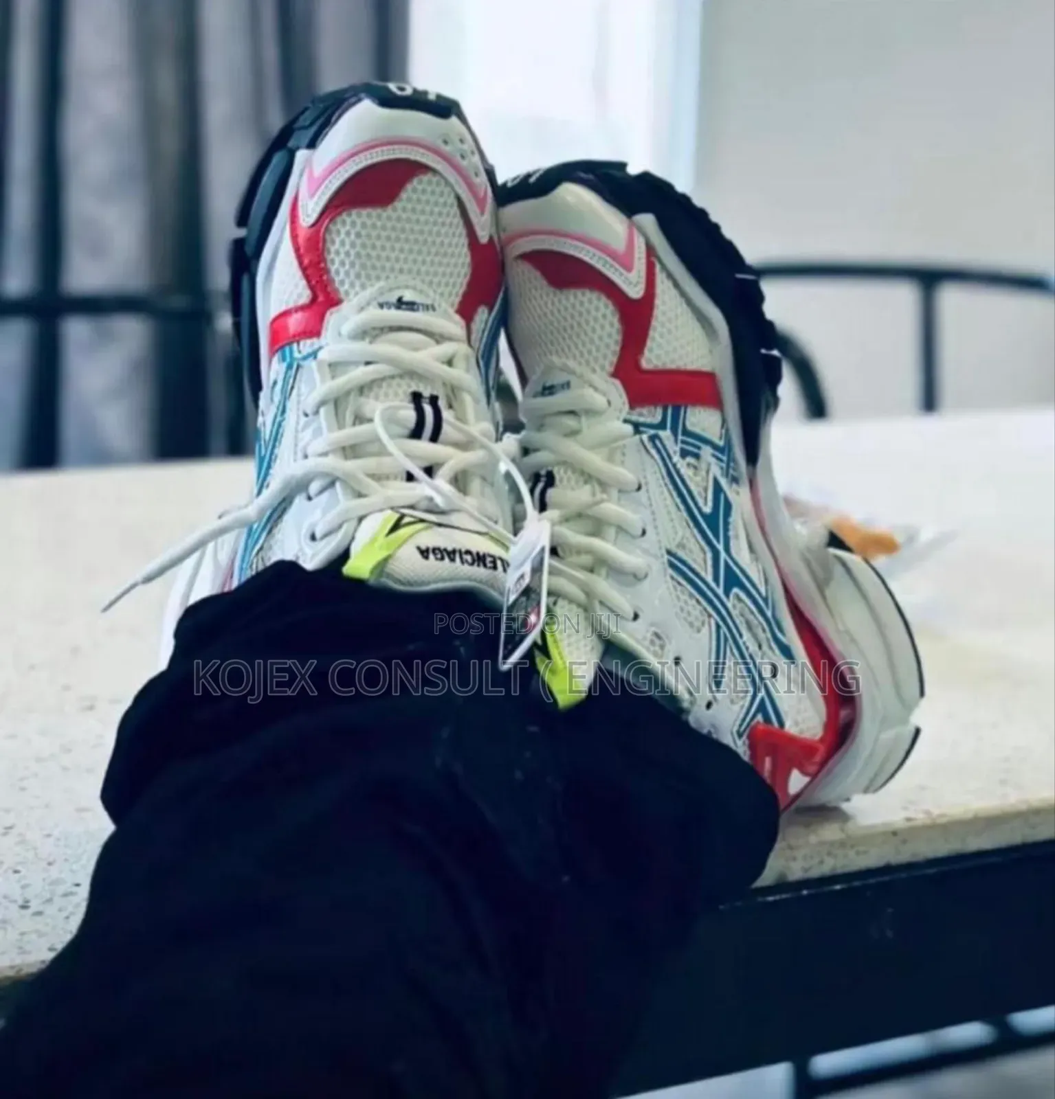 *Big Wiz *
*Balenciaga Luxury Runner Multicolor*