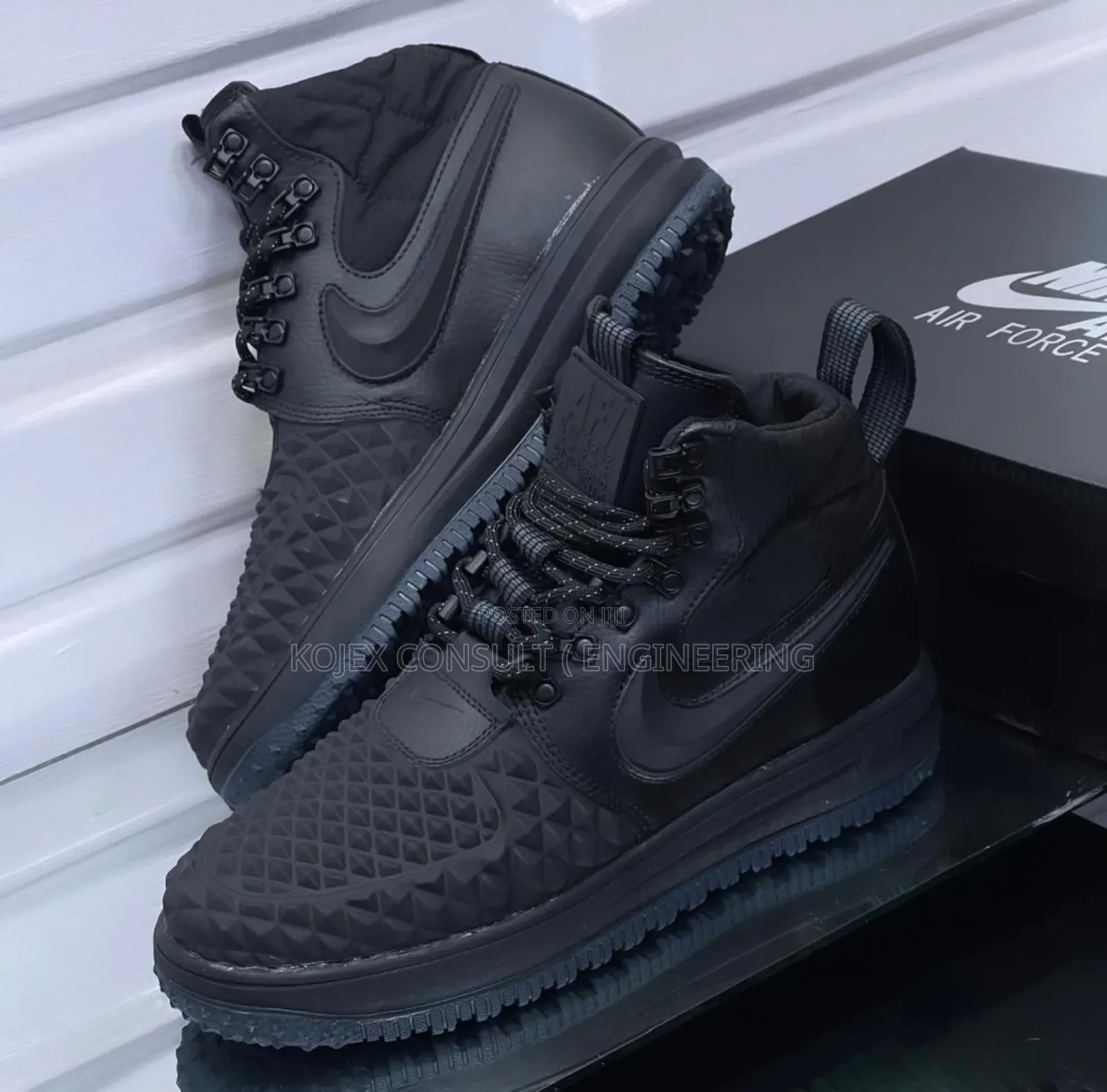 Ankle New Nike Classic Kick