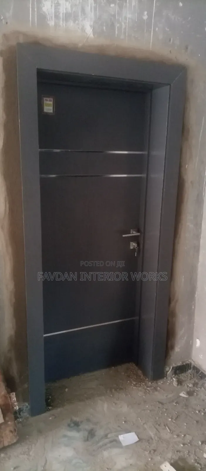 Gray HDF Flush Door With Silver Tprofile