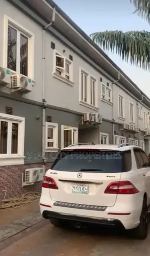Photo - 4bdrm Block of Flats in Millennium, Gbagada for sale