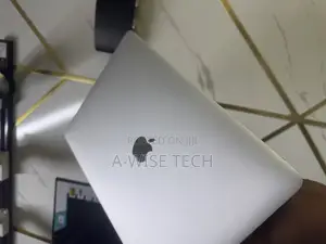 Laptop Apple MacBook Pro 2017 16GB Intel Core I5 SSD 256GB