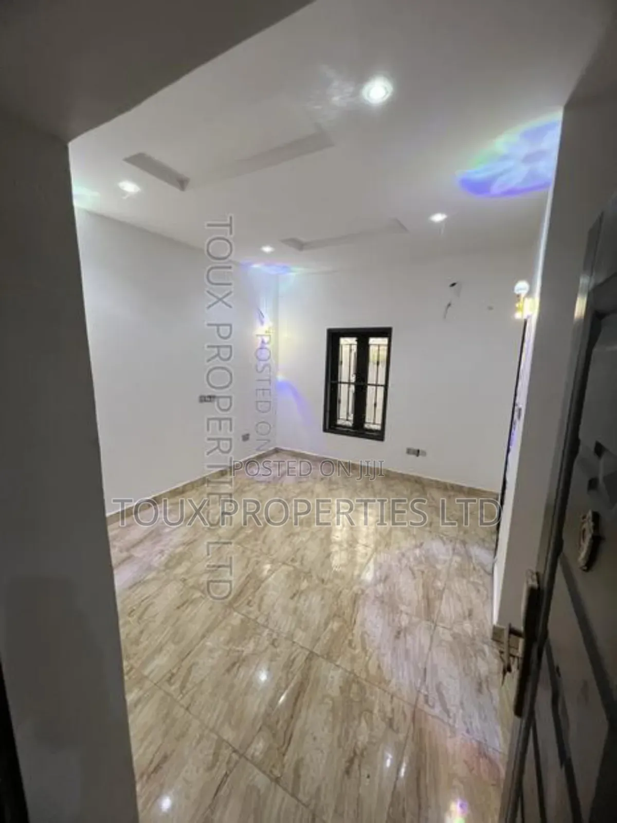 5bdrm Duplex in Guzape District for rent