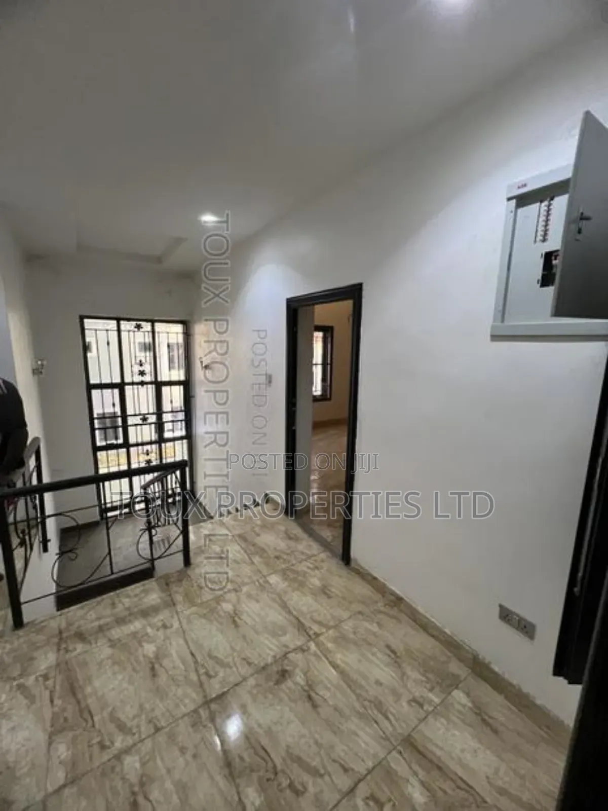 5bdrm Duplex in Guzape District for rent