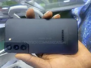 Photo - Samsung Galaxy S22 5G 256 GB Black