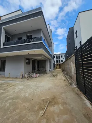 6bdrm Duplex in Gra Ikeja for sale