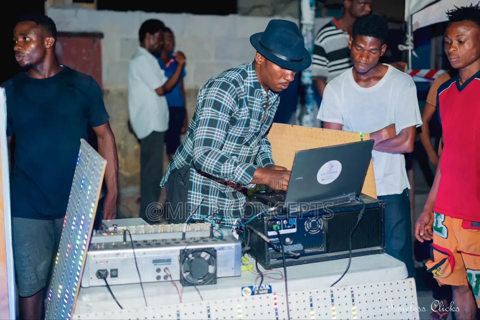 Dj at Mr. P. Concepts