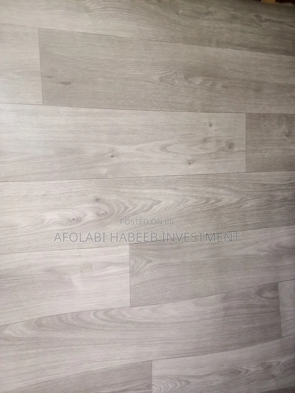 Vynil Floor Carpet 4mm Thickness Per Yard (Per Square Meter)
