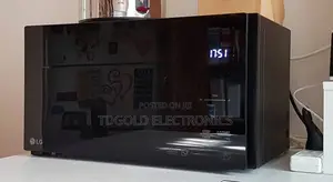 The LG 20L Microwave Oven MS2032